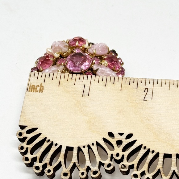 Beautifully Rose Quartz Pink Rhinestone Brooch Pin - Picture 10 of 10